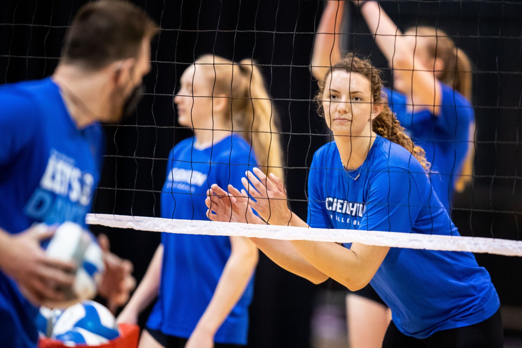 041421-owh-new-ncaavolley-pic-cm010.jpg
